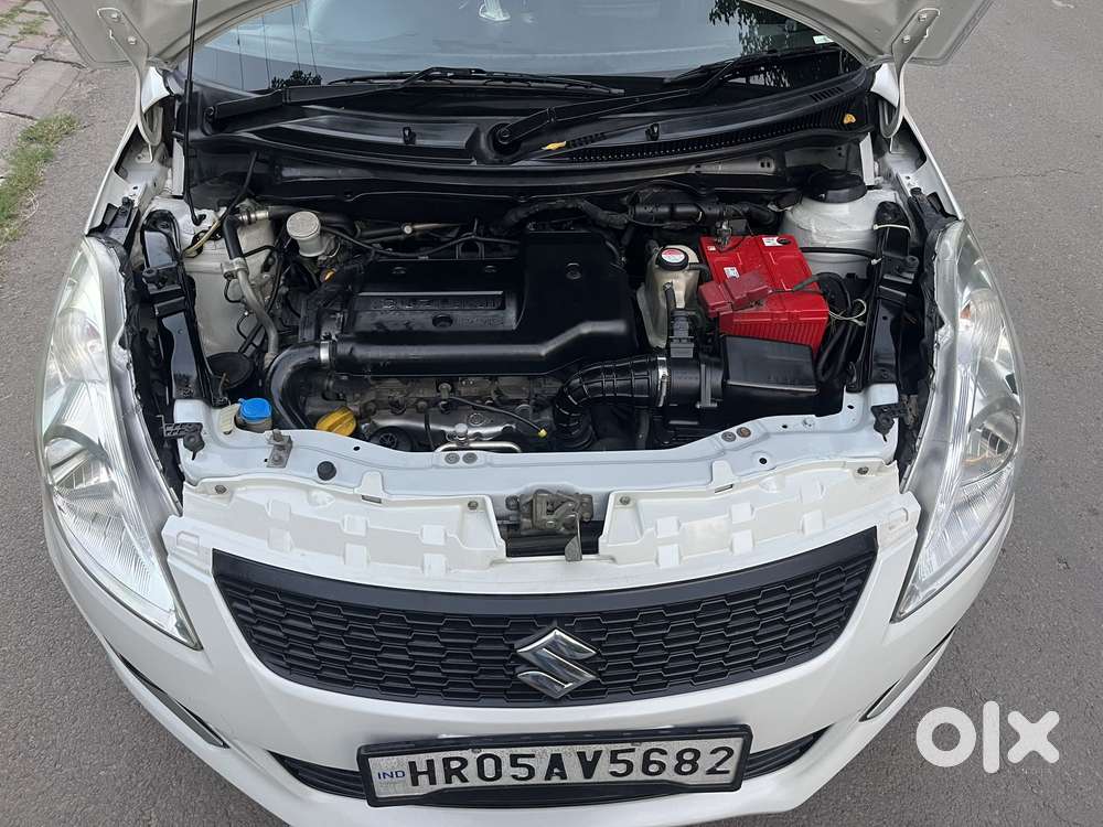 Maruti Suzuki Swift Vxi With Abs, 2011, Petrol