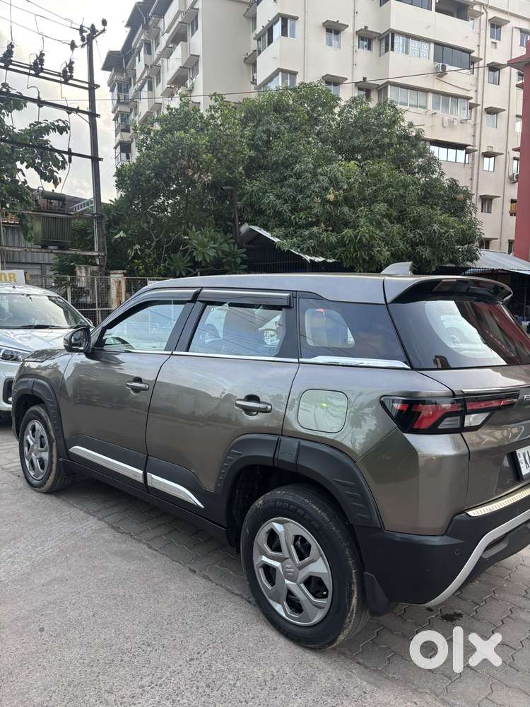 Maruti Suzuki Brezza 1.5 Vxi Smart Hybrid, 2023, Petrol