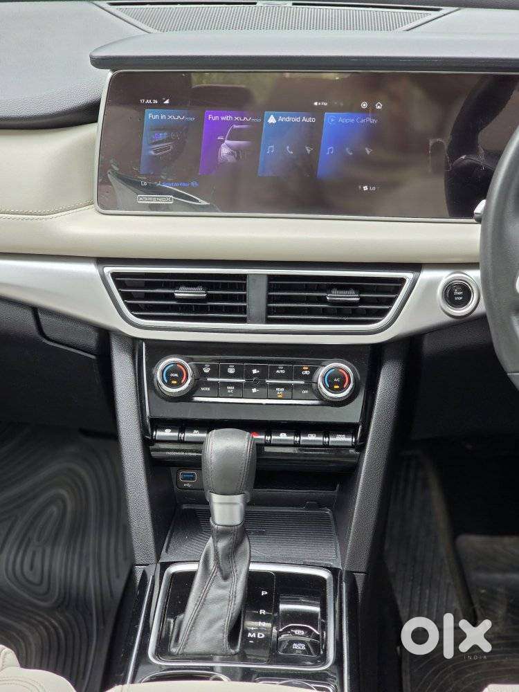 Mahindra Xuv700 2.2 Ax 7 Diesel At Luxury Pack Str, 2023, Diesel