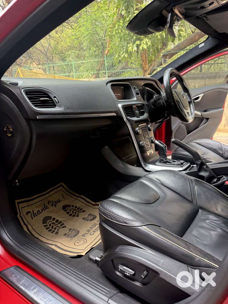 Volvo V40 D3 R Design, 2018, Diesel
