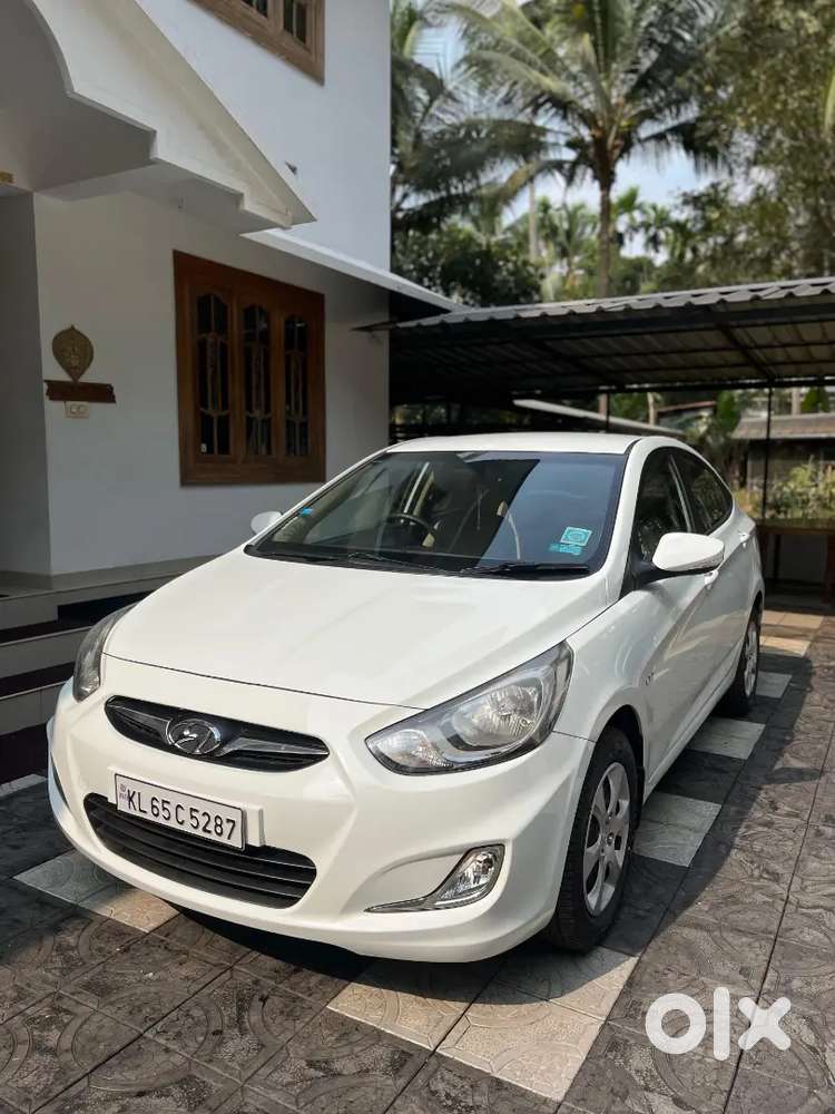Hyundai Verna 1.6 Sx 2012