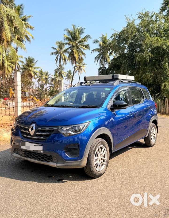 Renault Triber Rxt, 2022, Petrol