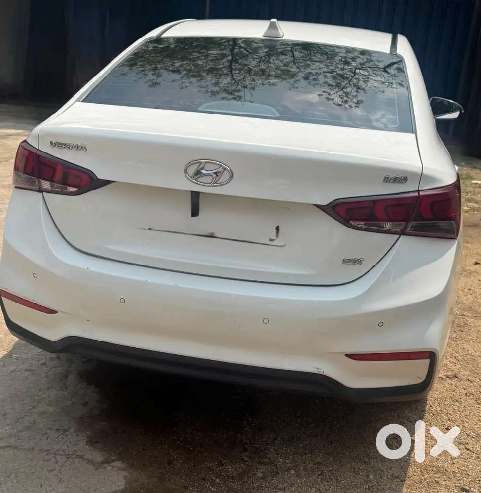 Hyundai Verna 2019 Diesel 75000 Km Driven