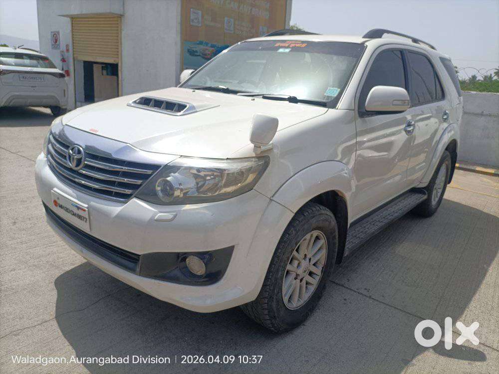 Toyota Fortuner 3.0 4x2 Automatic, 2012, Diesel