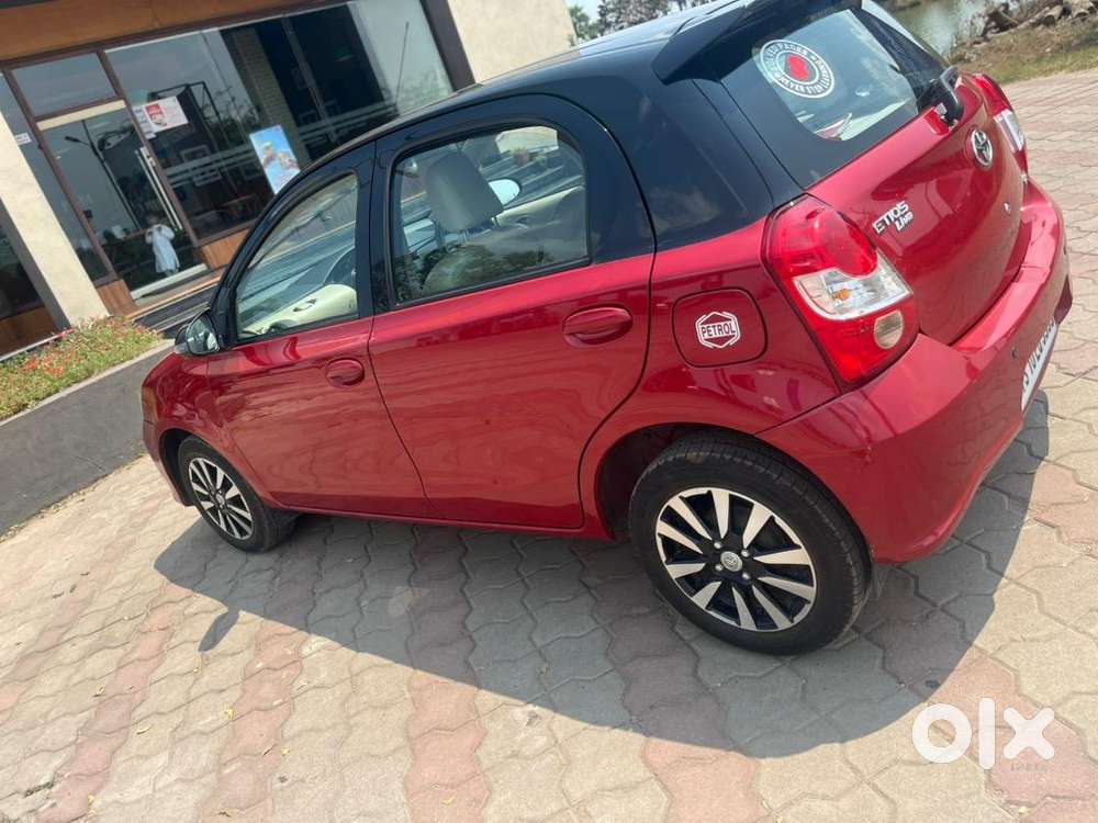 Toyota Etios Liva Top End