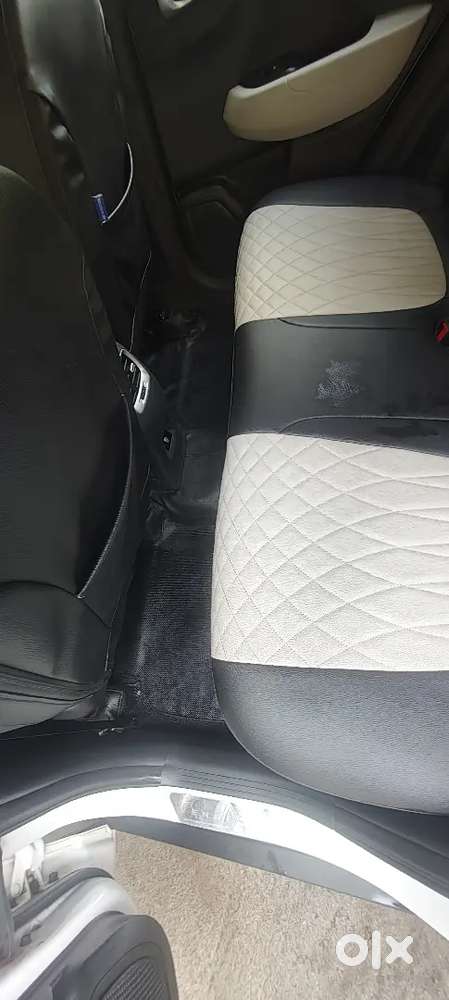 Hyundai Venue 1.2 Plus 2025 Manual