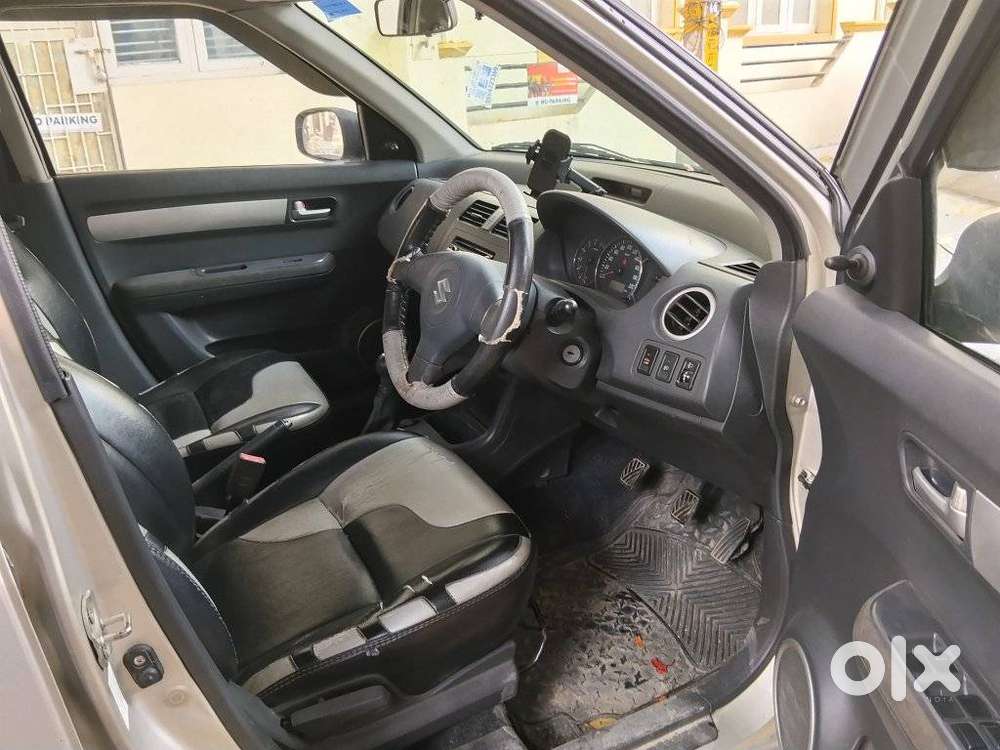 Maruti Suzuki Swift 2011-2014 Vxi, 2011, Petrol