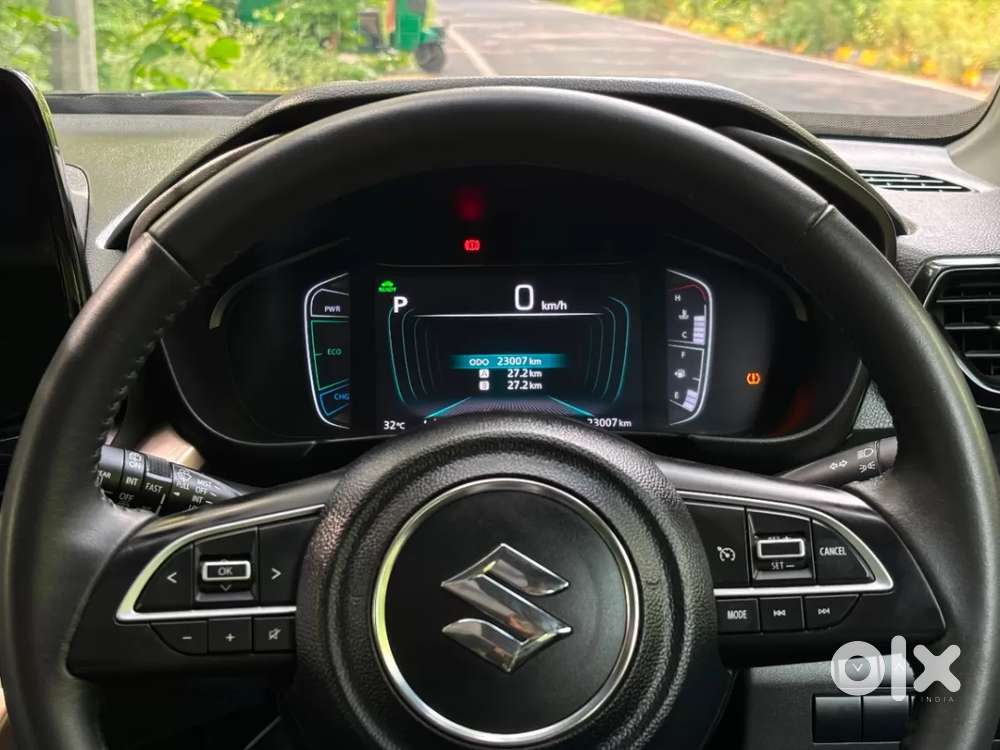 Maruti Suzuki Grand Vitara 1.5 Alpha Plus Intelligent Hybrid Ecvt, 2..