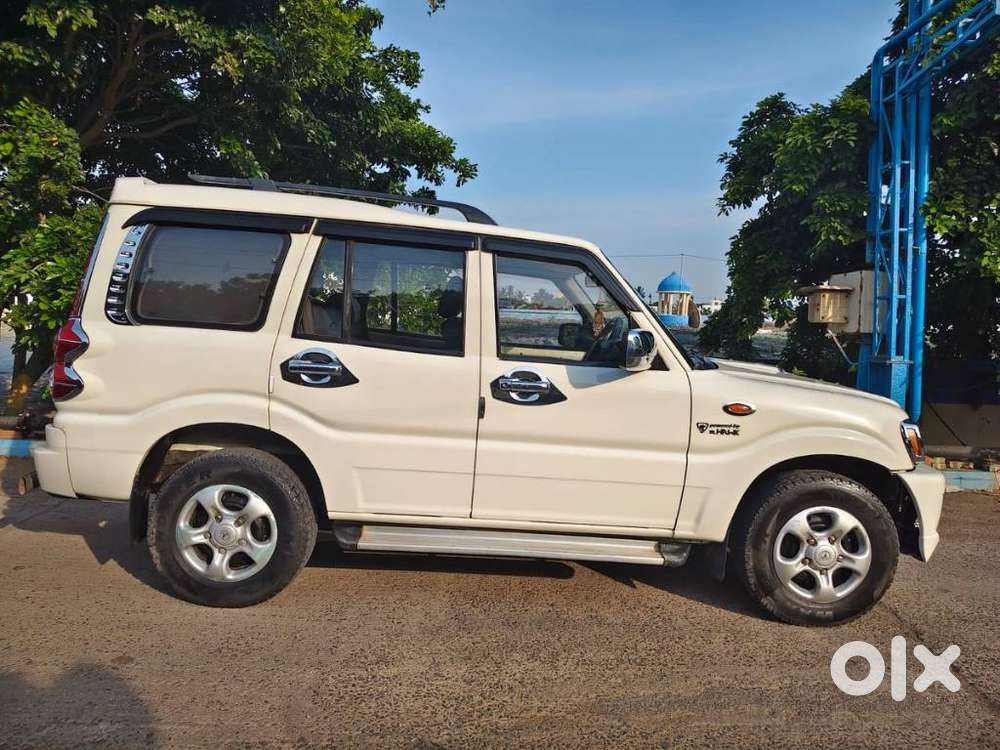 Mahindra Scorpio Lx, 2013, Diesel
