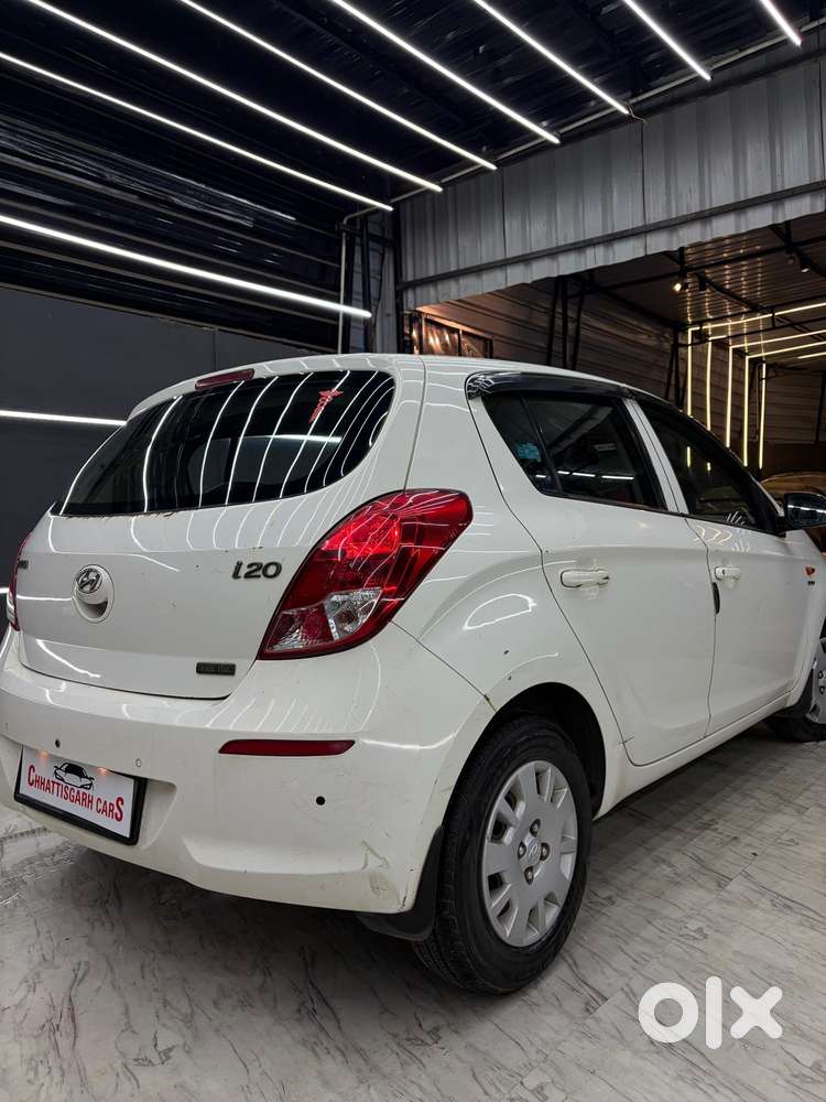 Hyundai I20 2010-2012 1.2 Sportz, 2012, Petrol