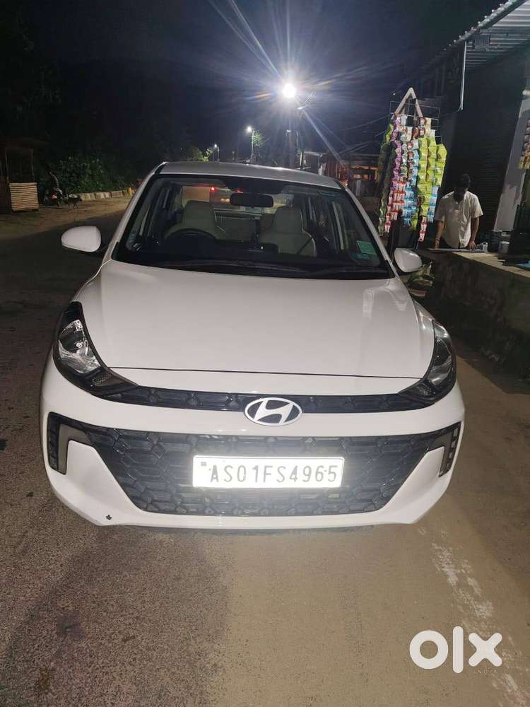 Hyundai Aura