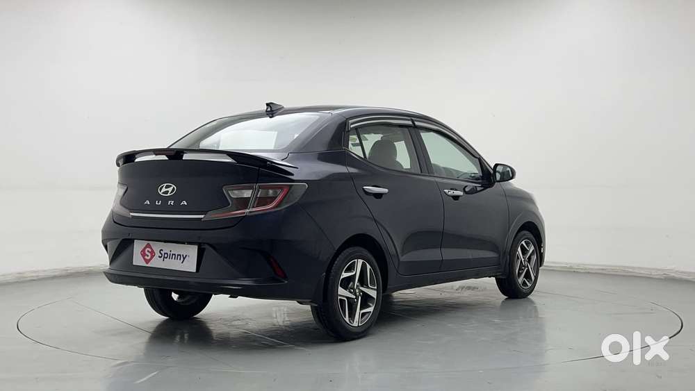 Hyundai Aura 1.2 Sx Cng, 2023, Cng & Hybrids