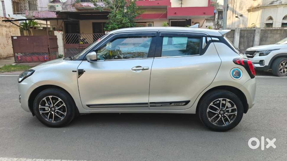 Maruti Suzuki Swift Zxi Plus, 2022, Petrol