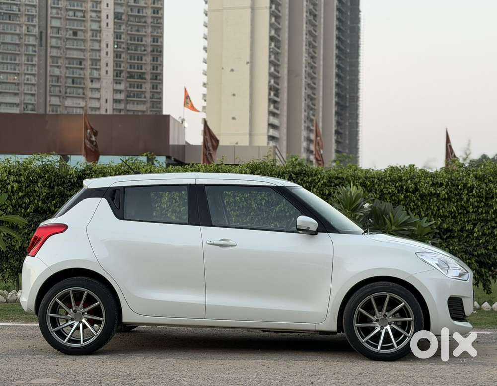 Maruti Suzuki Swift Vxi Optional, 2021, Petrol