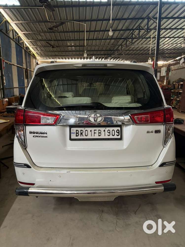 Toyota Innova Crysta 2021 Diesel Manual