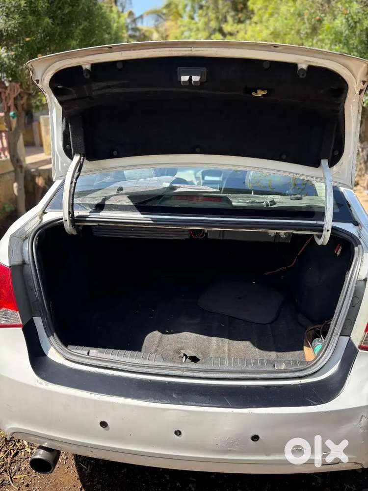 Chevrolet Cruze 2011 Diesel Well Maintained