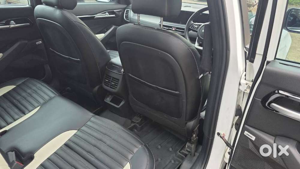 Kia Seltos 1.5 Gtx+ Diesel At Dual Tone, 2025, Diesel