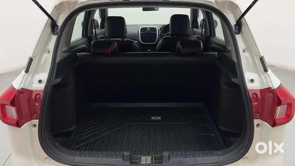 Maruti Suzuki Vitara Brezza 1.5 Vxi At, 2020, Petrol