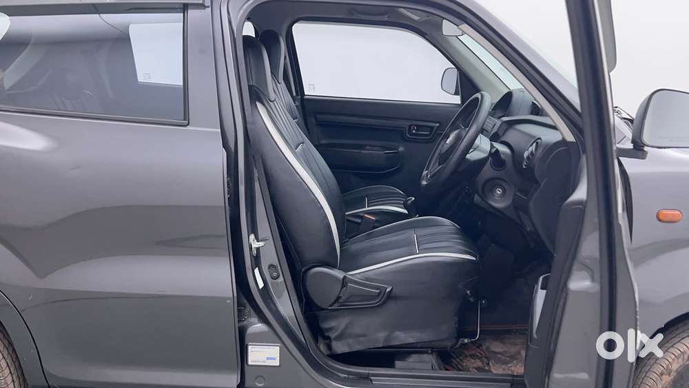 Maruti Suzuki S-presso Vxi Opt, 2022, Petrol