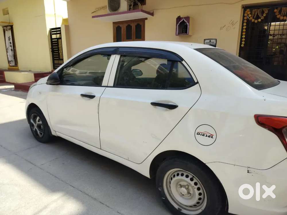 Hyundai Xcent Crdi Prime T Diesel 2018  77,690 Km  ₹4,00,000