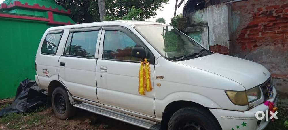 Chevrolet Tavera 2009 Car