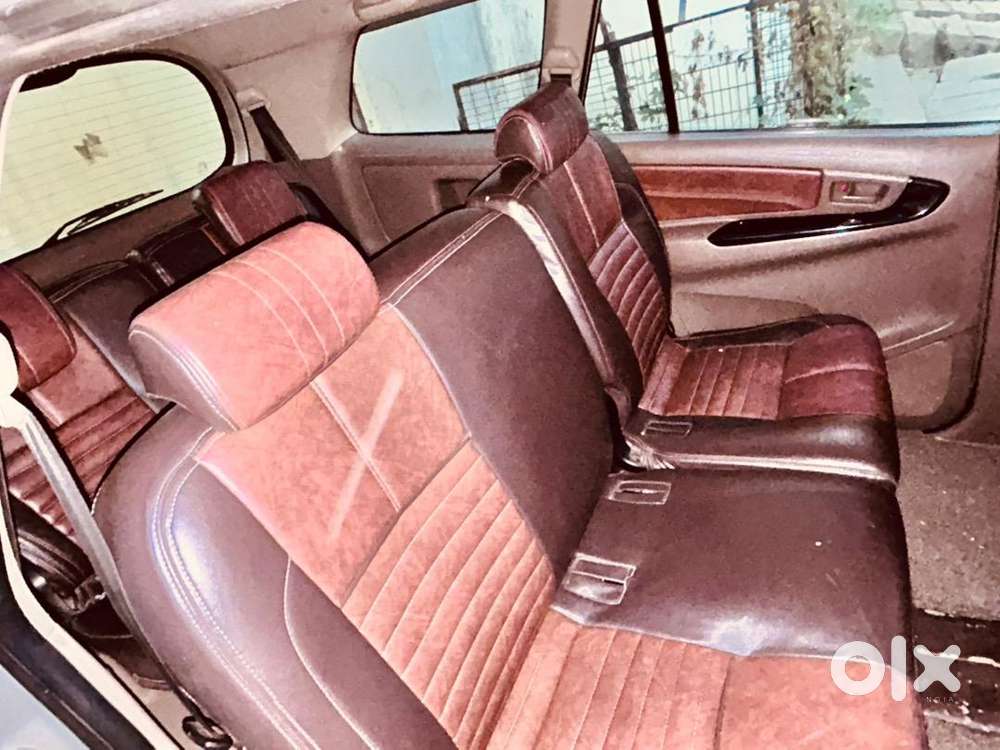 Toyota Innova 2015 Diesel Well Maintained