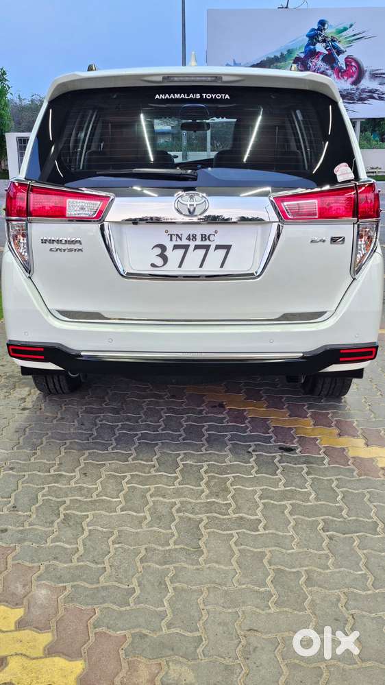 Toyota Innova Crysta 2.8z Automatic, 2021, Diesel