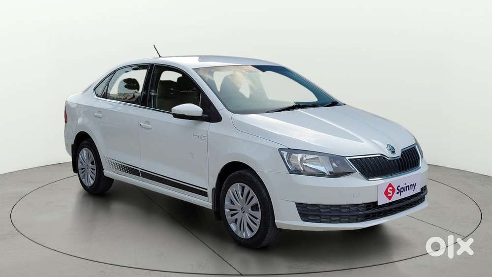Skoda Rapid 1.0 Tsi Active, 2021, Petrol