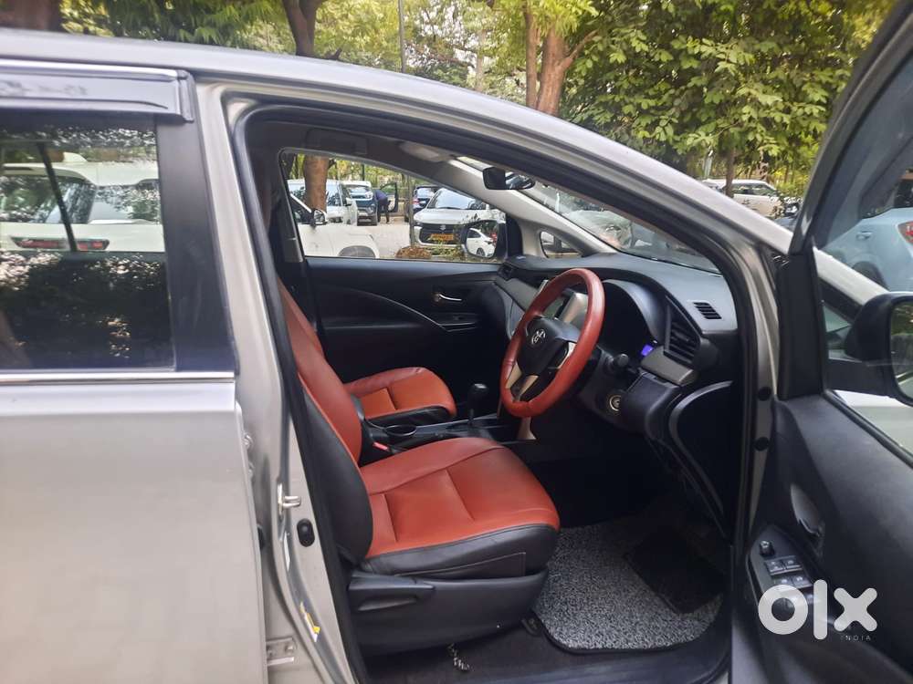 Toyota Innova Crysta 2.8 Gx At, 2017, Diesel