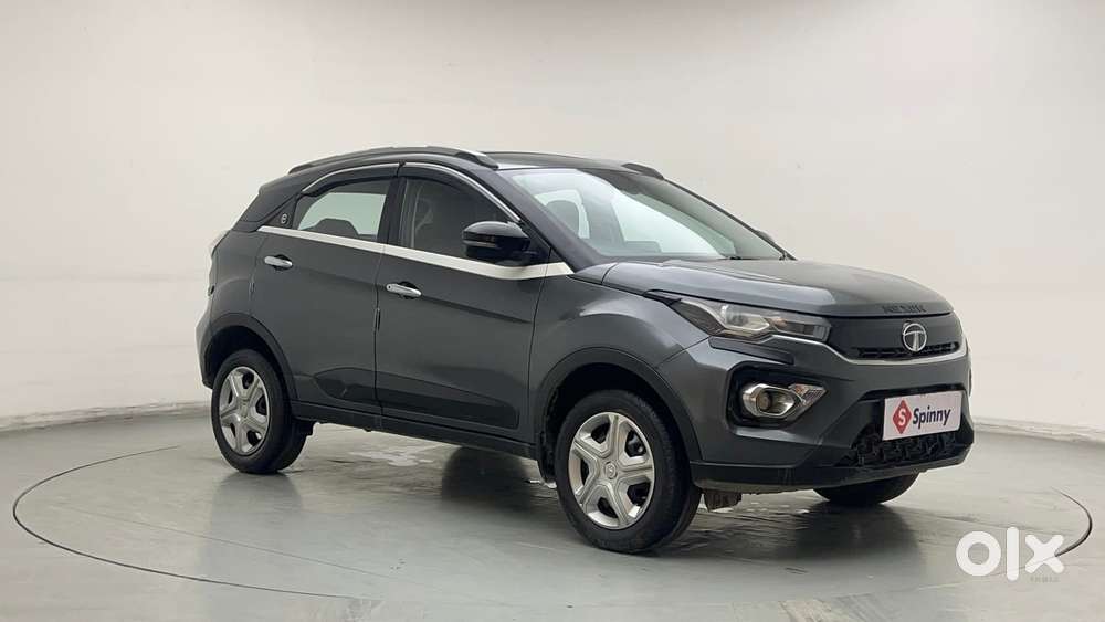 Tata Nexon 1.2 Revotron Xma Amt (s), 2023, Petrol