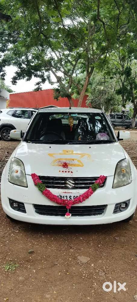 Maruti Suzuki Dzire 1.2 Lxi 2011