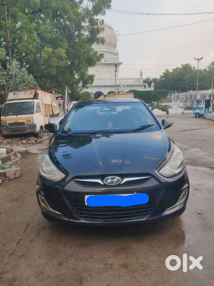 Excellent Condition Verna Petrol 2014