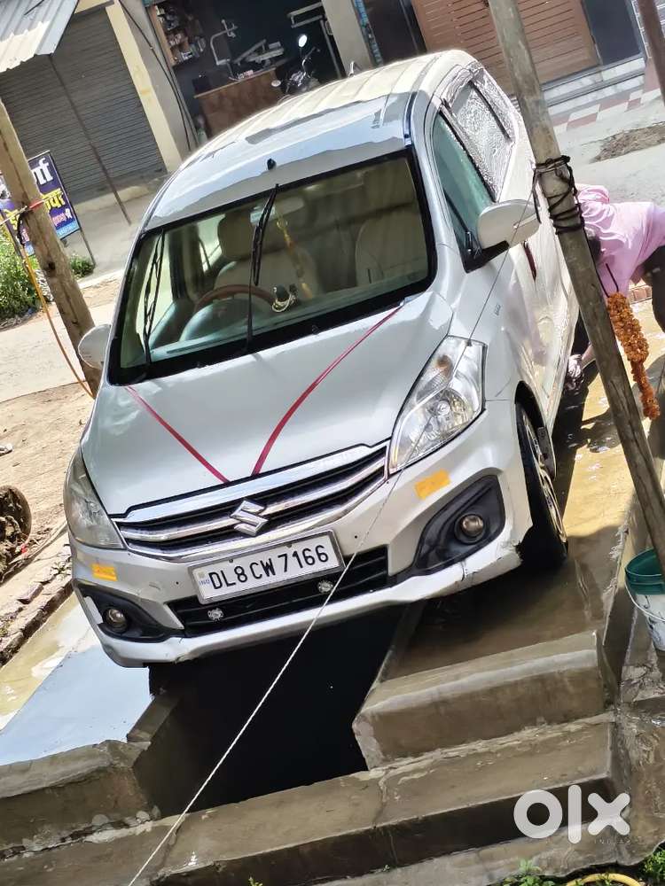 Maruti Suzuki Ertiga 2013 Diesel 105000 Km Driven