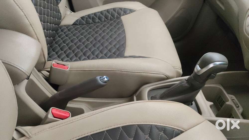 Maruti Suzuki Ertiga Zxi At Petrol, 2019, Petrol