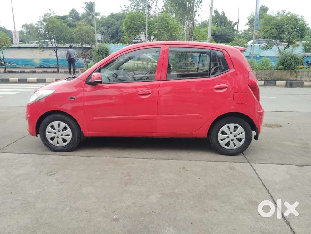 Hyundai I10 Sportz At, 2011, Petrol