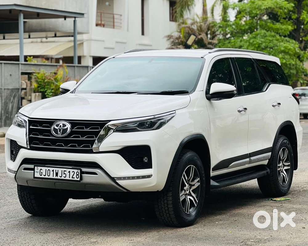 Toyota Fortuner 4x2 At 2.8 Diesel, 2022, Diesel