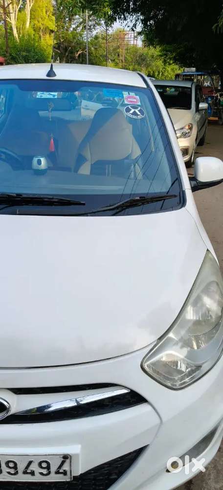 Hyundai I10 Sportz Petrol 2015