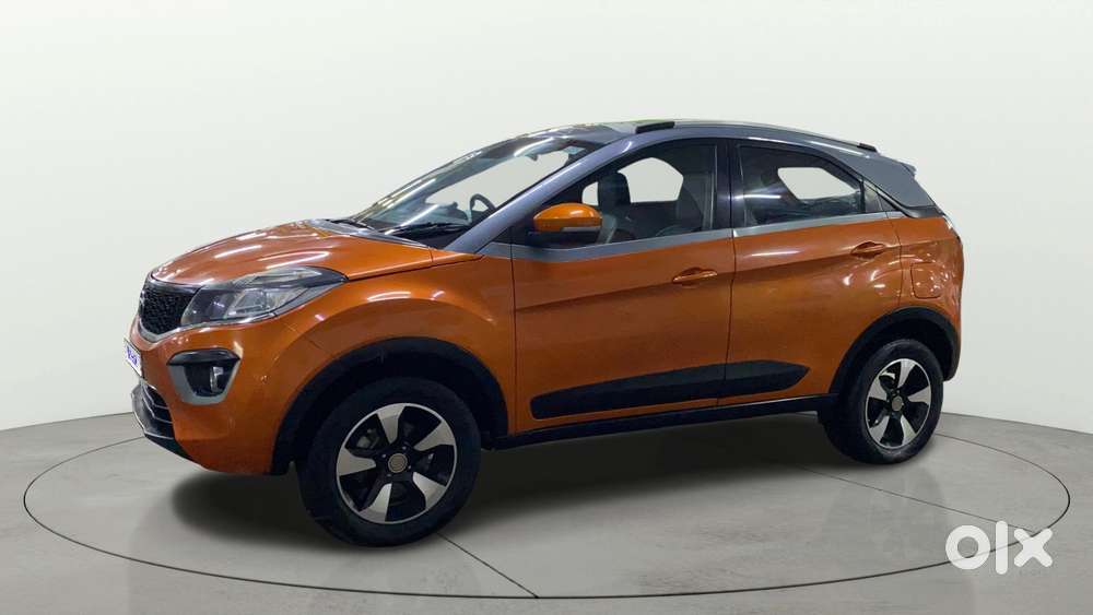 Tata Nexon 1.2 Revotron Xza Plus Dualtone, 2018, Petrol