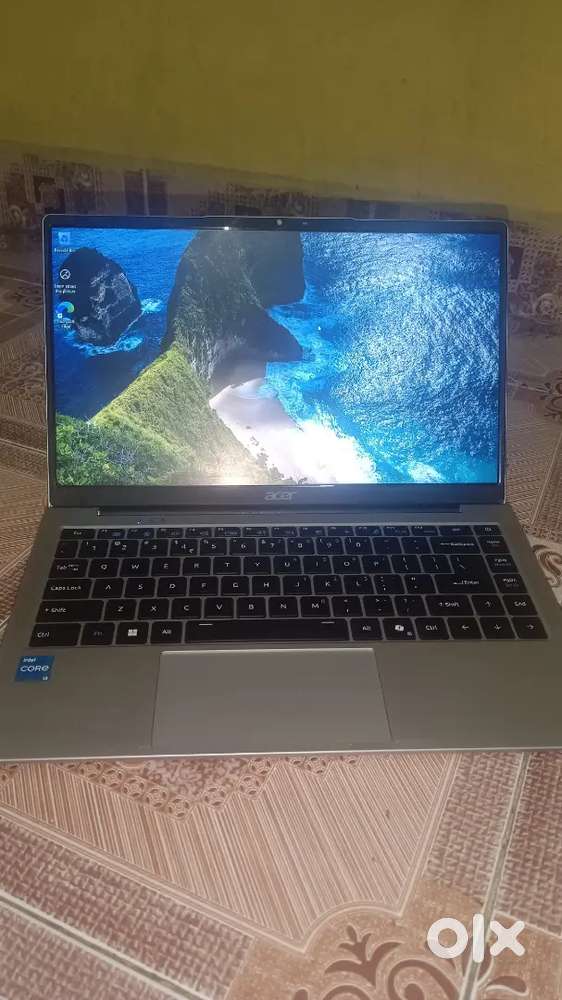 Acer , 8 GB RAM ,INTEL(R) CORE(TM)  I3-N305