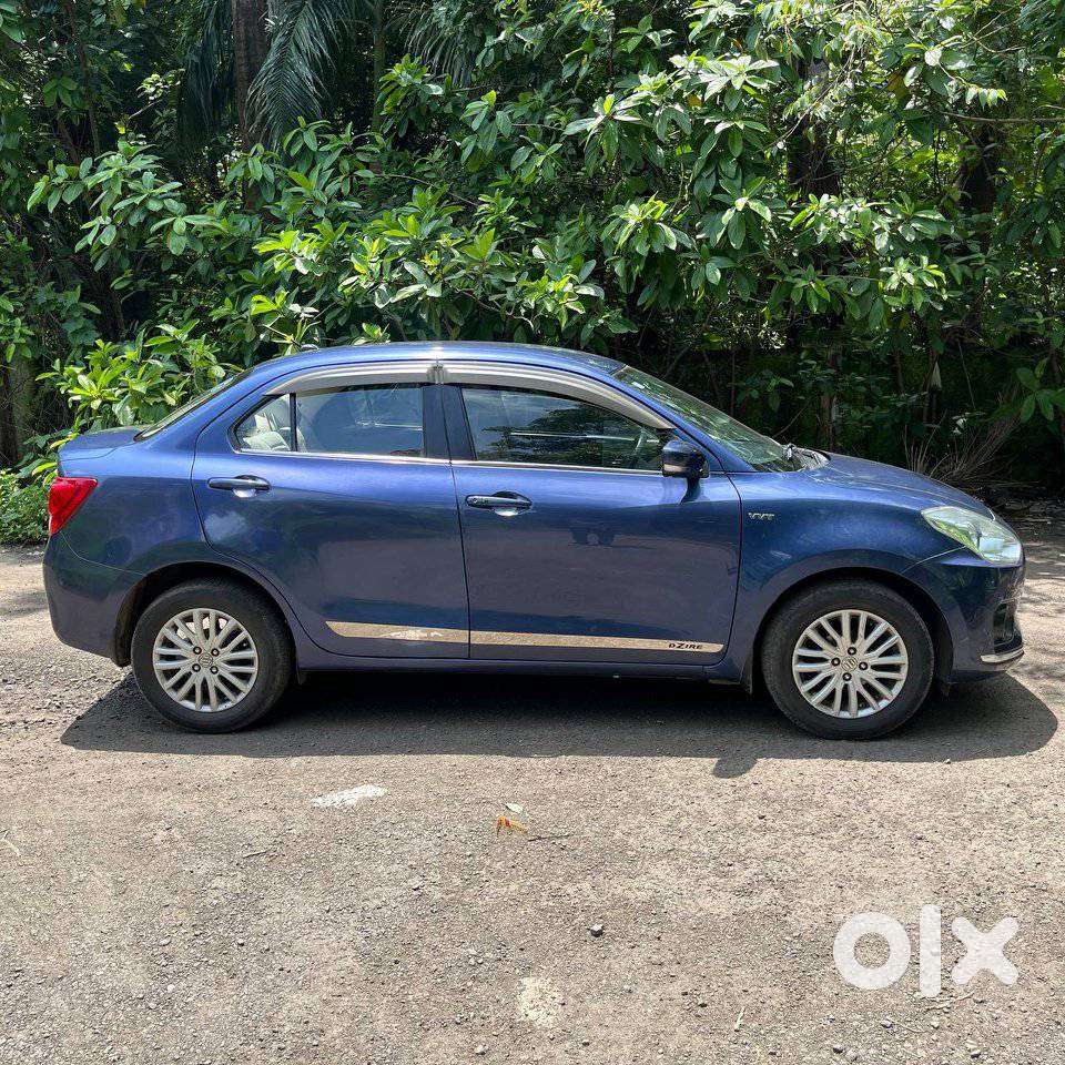 Maruti Suzuki Swift Dzire Amt Zxi, 2017, Petrol