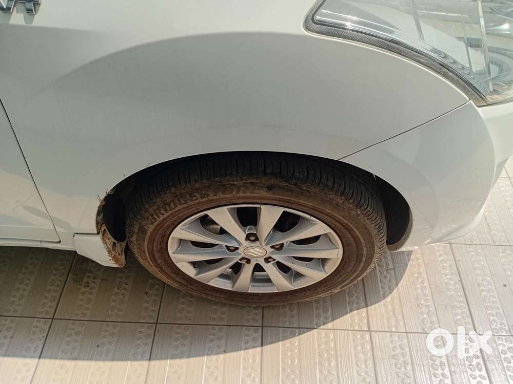 Maruti Suzuki Ertiga 2012-2015 Zxi, 2013, Petrol