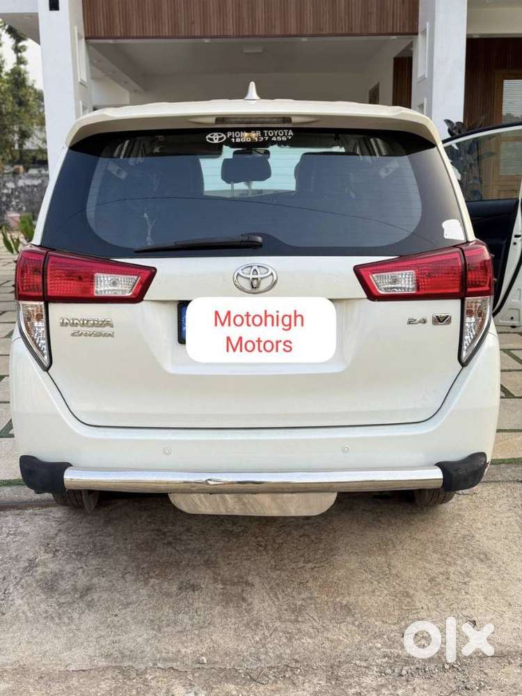 Toyota Innova Crysta 2.7 V, 2018, Diesel
