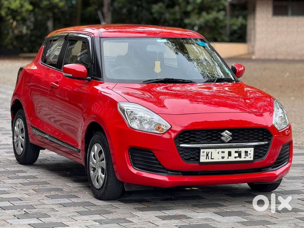 Maruti Suzuki Swift Vxi Optional, 2023, Petrol