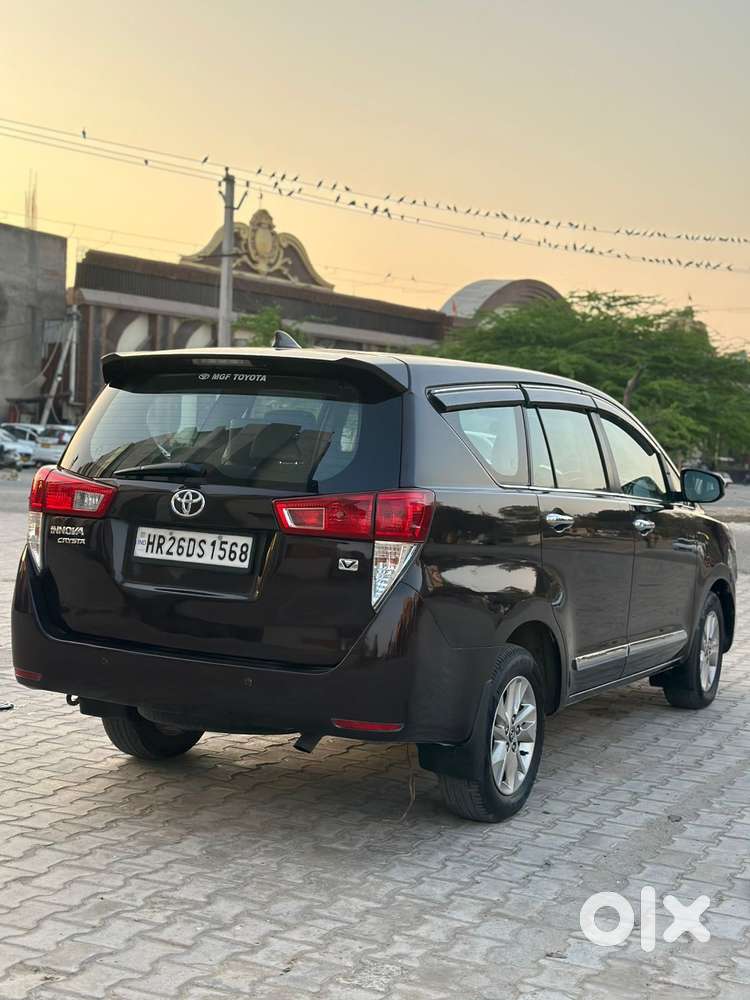 Toyota Innova Crysta 2.4 V, 2018, Diesel