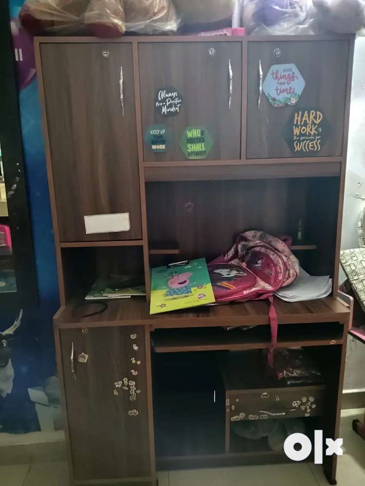 Table Buy Sell Used Furniture in Ghaziabad OLX