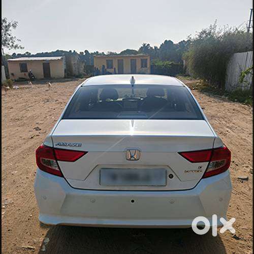 Honda Amaze Petrol Automatic,good Condition,less Km,single Owner
