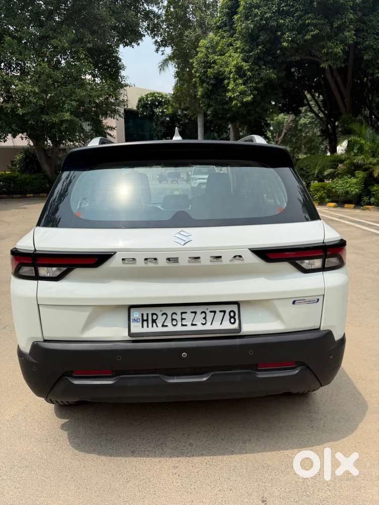 Maruti Suzuki Brezza Vxi At, 2023, Petrol