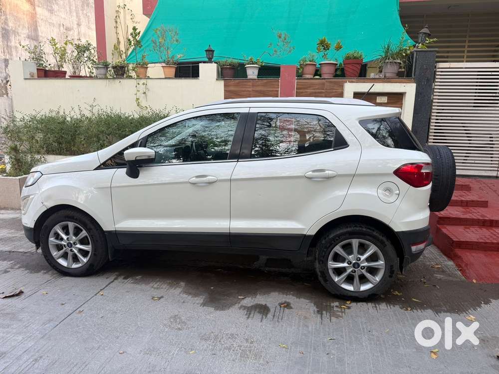 Ford Ecosport Titanium 2020 Bs6 Petrol Good Condition