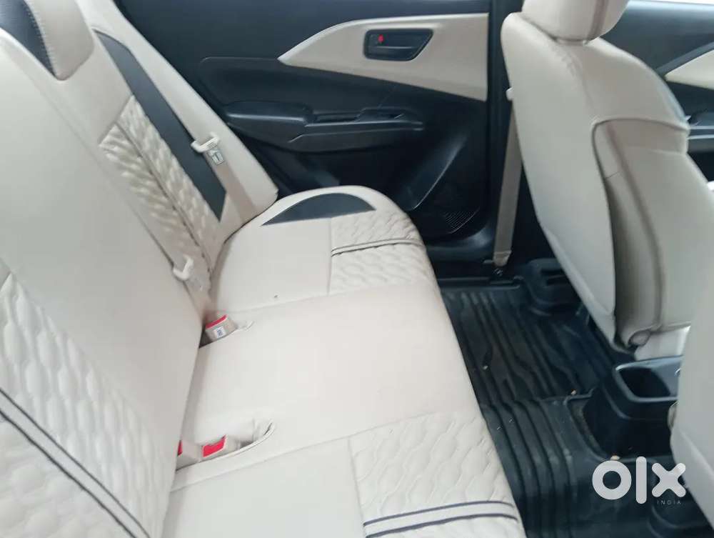 Maruti Suzuki Swift 2026 Automatic. Urgent Sale Gadi Mein Koi Bhi Kami
