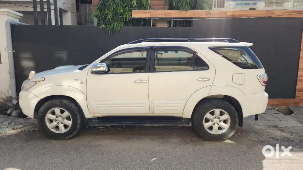 Toyota Fortuner 3.0 Diesel 2010